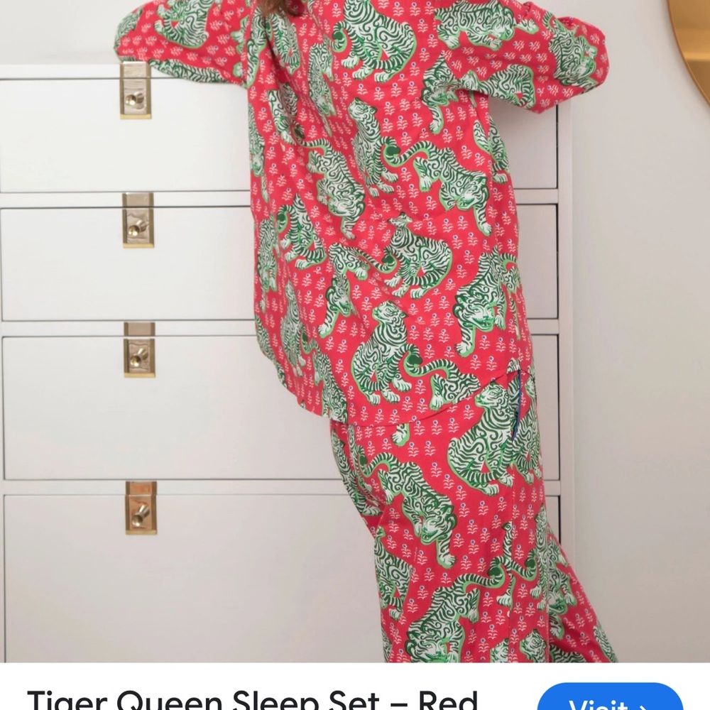 Printfresh Pink and Green Patterned Fabric